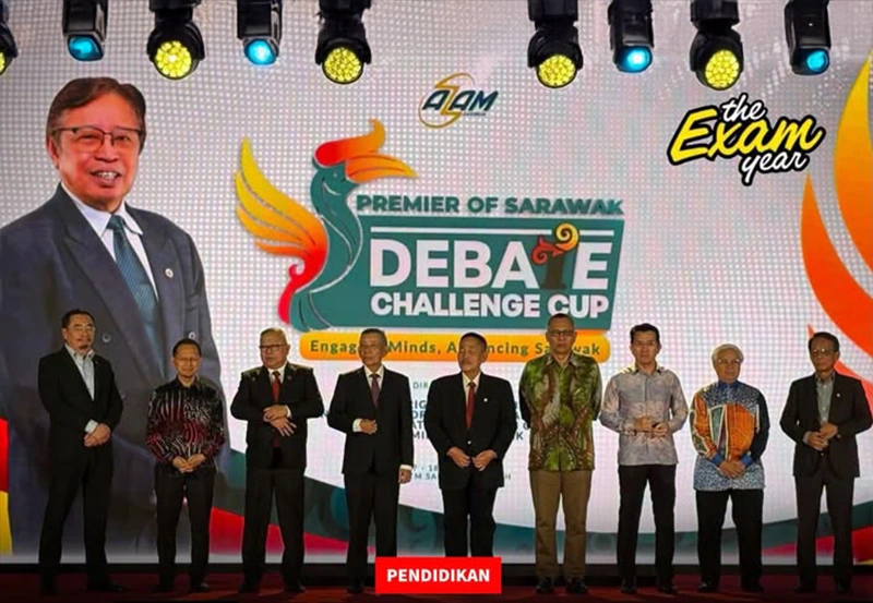 18-aug-2026-ABANG ZOHARI MAHU ANAK SARAWAK TEROKA SEMIKONDUKTOR, AEROANGKASA.webp